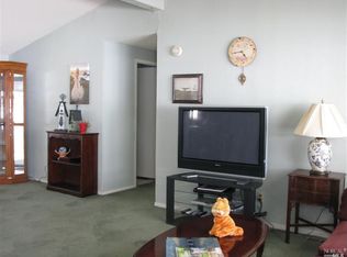8024 Cliffrose St, Windsor, CA 95492