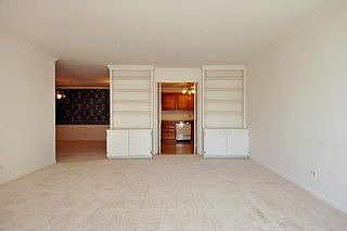 4th image of 519 N Main St #5-A