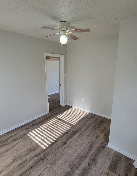 815 E Main St — Photo 10