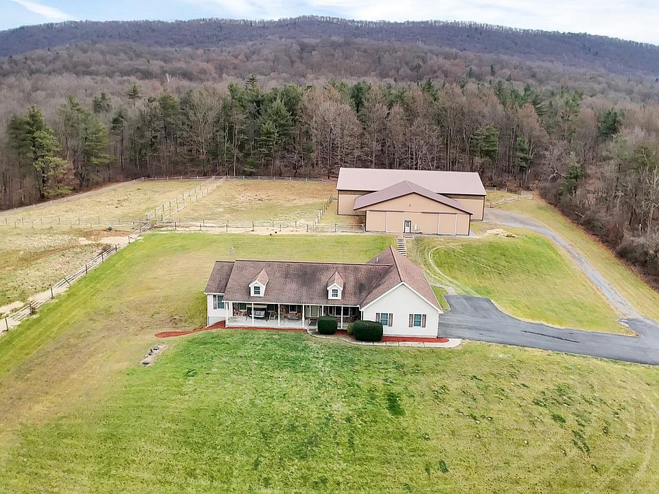 1st image of 133 Black Bear Ln