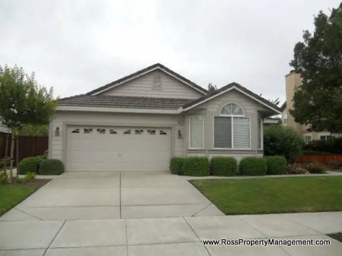 6433 Owl Way photo 1