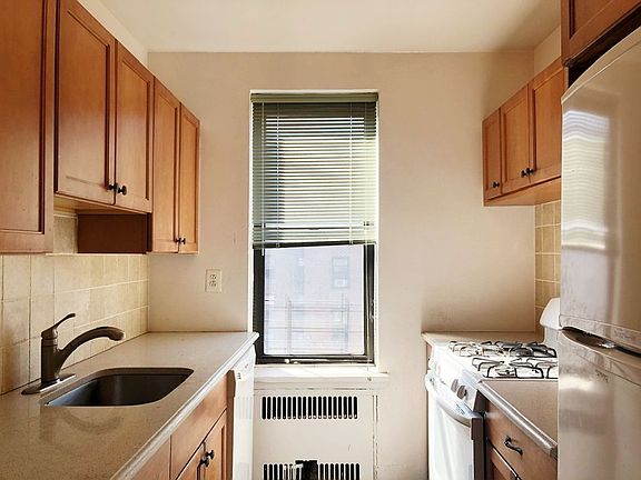 5th image of 8009 35th Ave APT E16