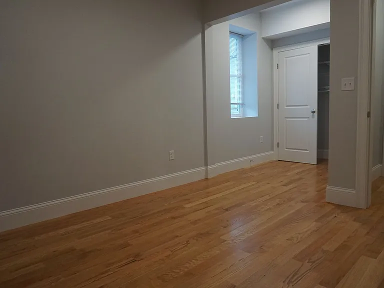 12 Murdock St #4 — Photo 8