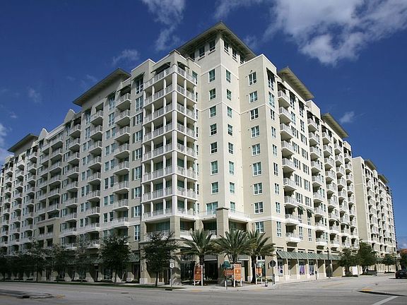 2nd image of 480 Hibiscus St #1037