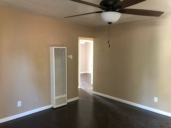 2nd image of 3808 Martin Luther King Jr Blvd