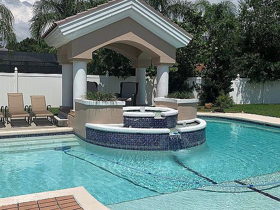 3rd image of 1723 Captiva Dr