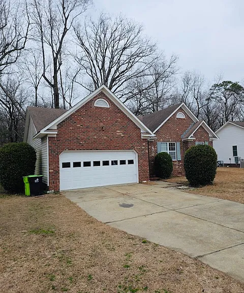 4014 Yarmouth Rd — Photo 2