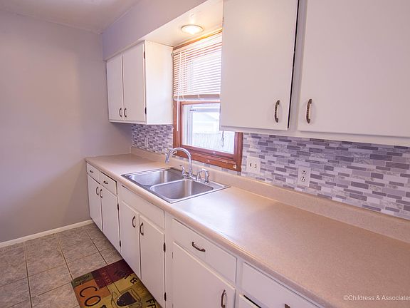 4th image of 1237 Palmer Ct NE