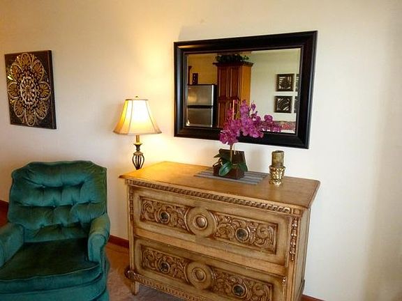 4th image of 355 Kalanianaole St #304-1