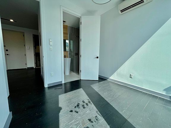 4th image of 227 Winthrop St #3R