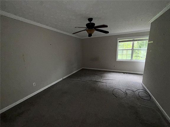 4th image of 2256 Turtle Club Dr NE