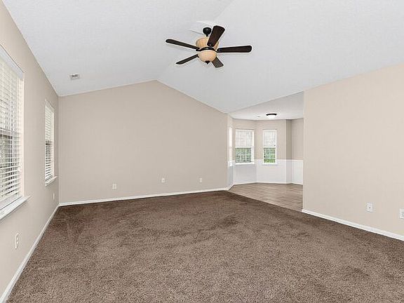 5th image of 125 Southfork Rd