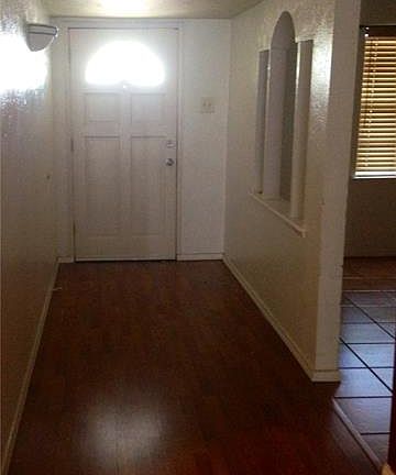 3rd image of 1837 Arundel Dr