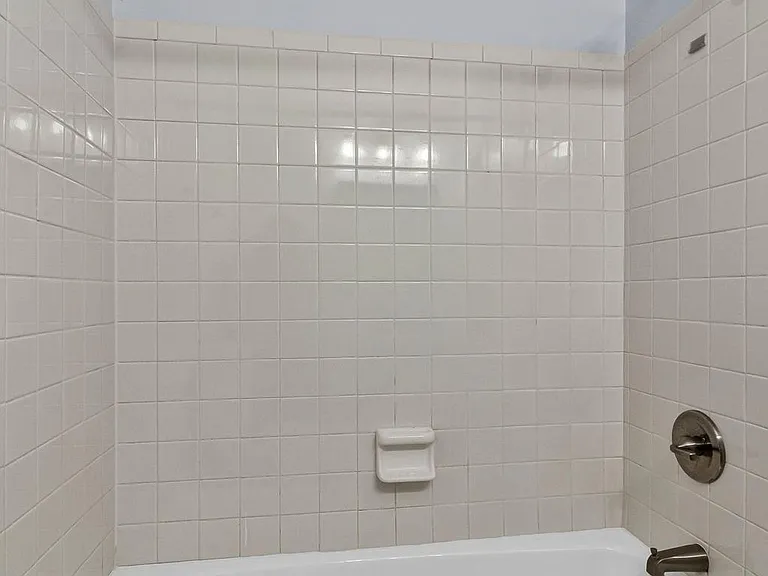 2435 18th St NE #2435 — Photo 43