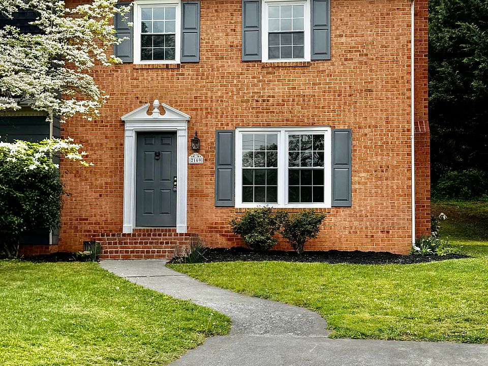1st image of 2169 Harvest Dr