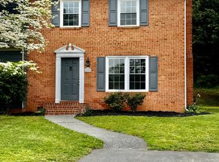 2169 Harvest Dr, Winchester, VA 22601