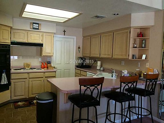 3rd image of 5121 Harvest Moon Ln