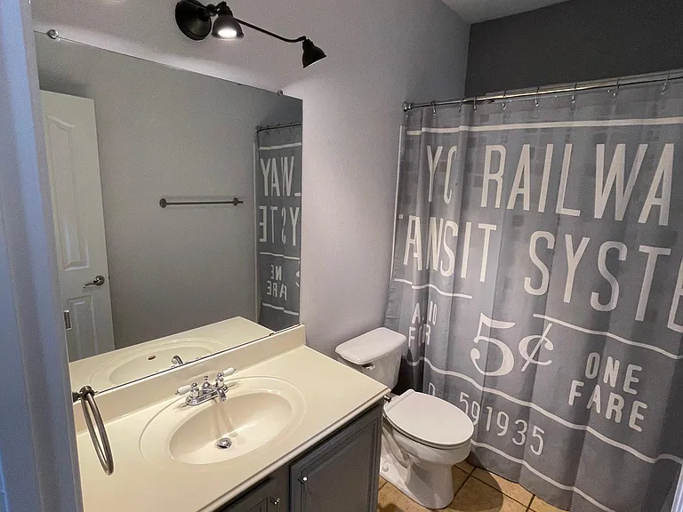 22407 Madison Park — Photo 23
