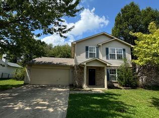 4070 Fairoaks Dr, Franklin, IN 46131