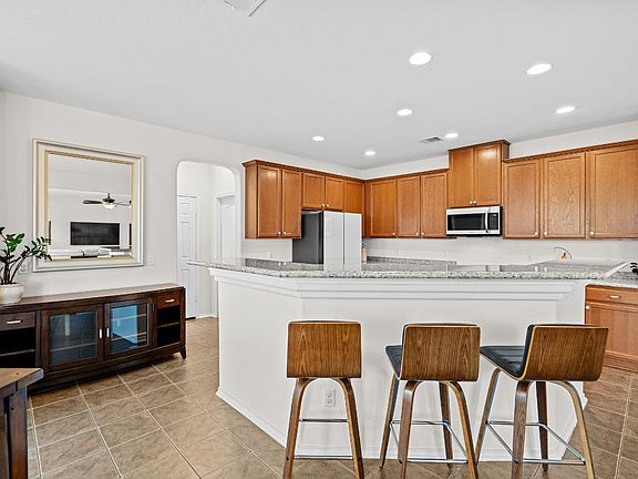 3rd image of 122 Mancos Dr #122