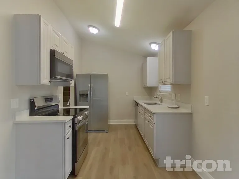 5801 Leaf Ct — Photo 5