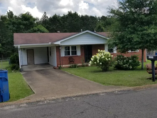 1305 Bayer St, Malvern, AR 72104
