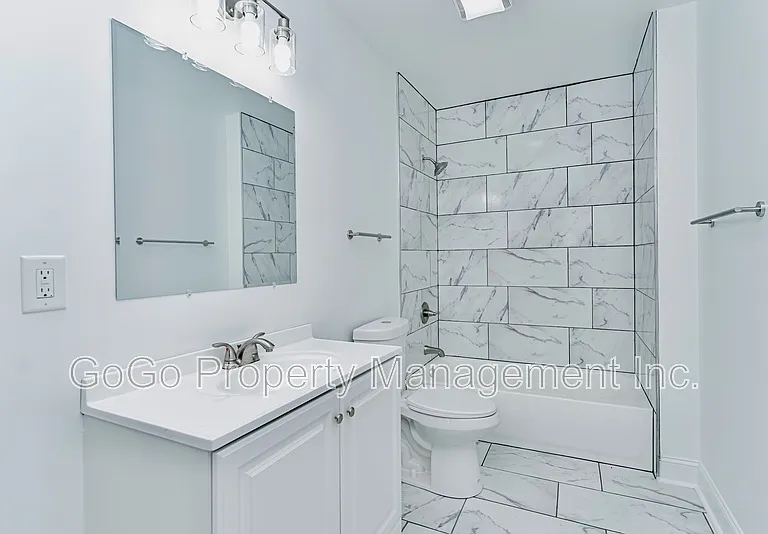115 Sterling St — Photo 6