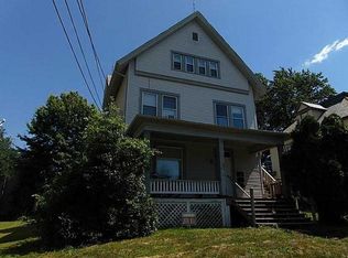 231 Maple St #2, Slippery Rock, PA 16057