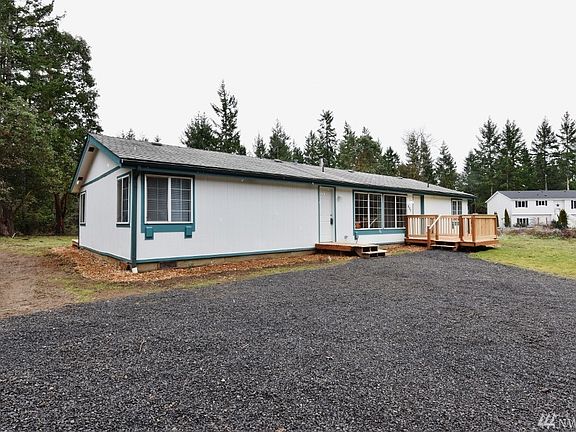 5th image of 601 204th Avenue Ct SW