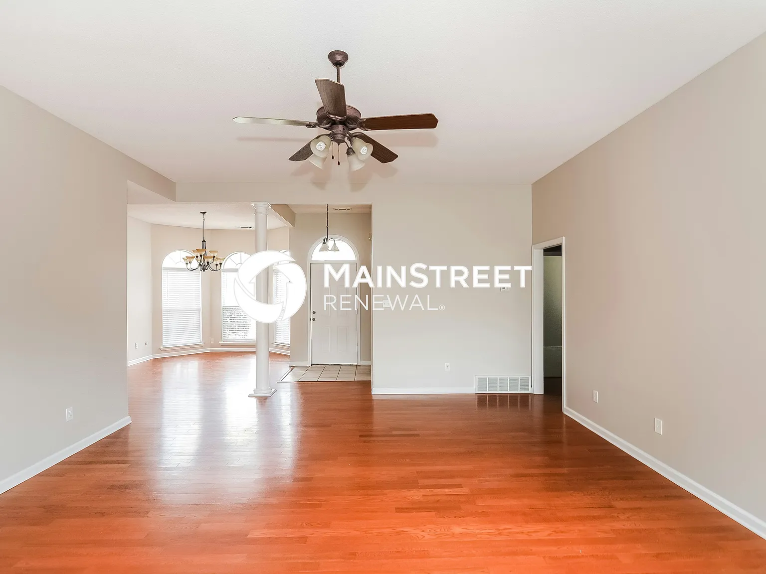 4933 Graham Lake Dr — Photo 3