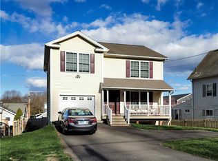 242 River Rd, Shelton, CT 06484