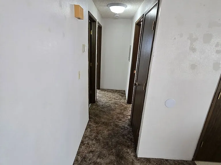 3400 Coronado Way — Photo 4
