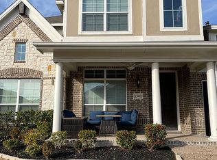 1301 Barrier Island Dr, Savannah, TX 76227