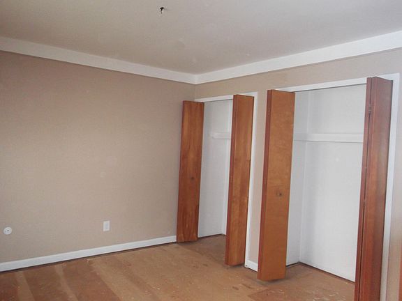 5th image of 16535 Waterman Dr