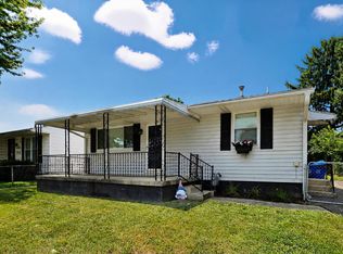 3137 Hillgate Rd, Columbus, OH 43207