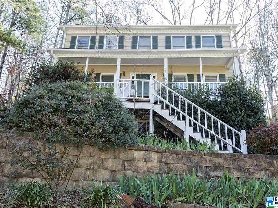 1st image of 584 Russet Bend Dr