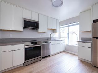 4034 Cesar Chavez St APT 4, San Francisco, CA 94131