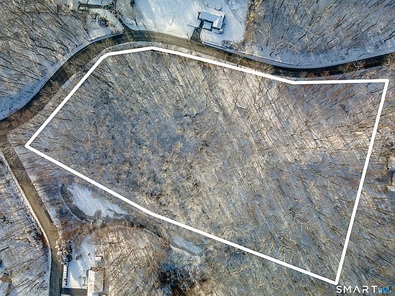 2nd image of 167 Fitch Hill Road