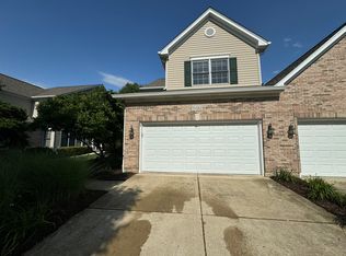 1N061 Mission Ct, Winfield, IL 60190