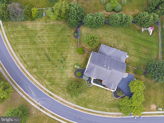 4th image of 117 Cazier Dr