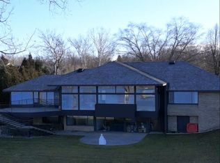 6134 Rue Du Lac, West Bloomfield, MI 48323