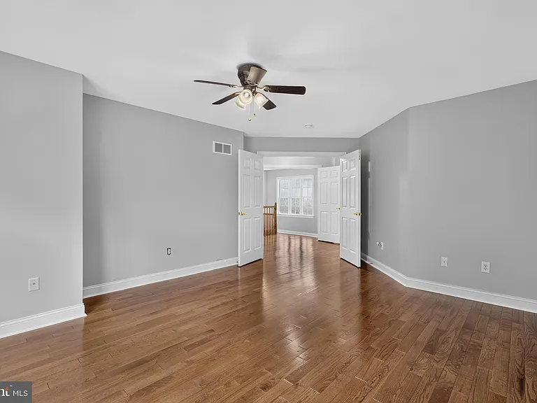 16 Oak Leaf Ln — Photo 35