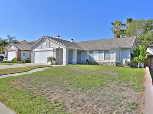 2446 W Buena Vista Dr, Rialto, CA 92377