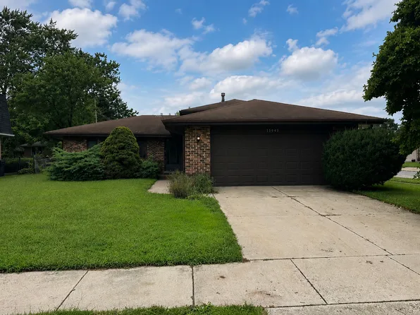15048 Naughton Dr, South Holland, IL 60473