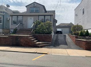 135 Huber St, Secaucus, NJ 07094