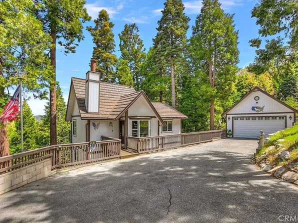 145 Cumberland Dr, Lake Arrowhead, CA 92352