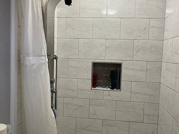 5th image of 2131 N Spencer Ave