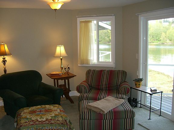 2nd image of 19764 3rd Ave NW