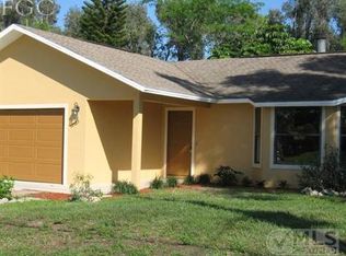 17565 Oriole Rd, Fort Myers, FL 33967