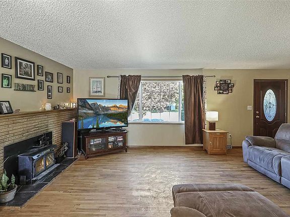 3rd image of 12024 E Grace Ave